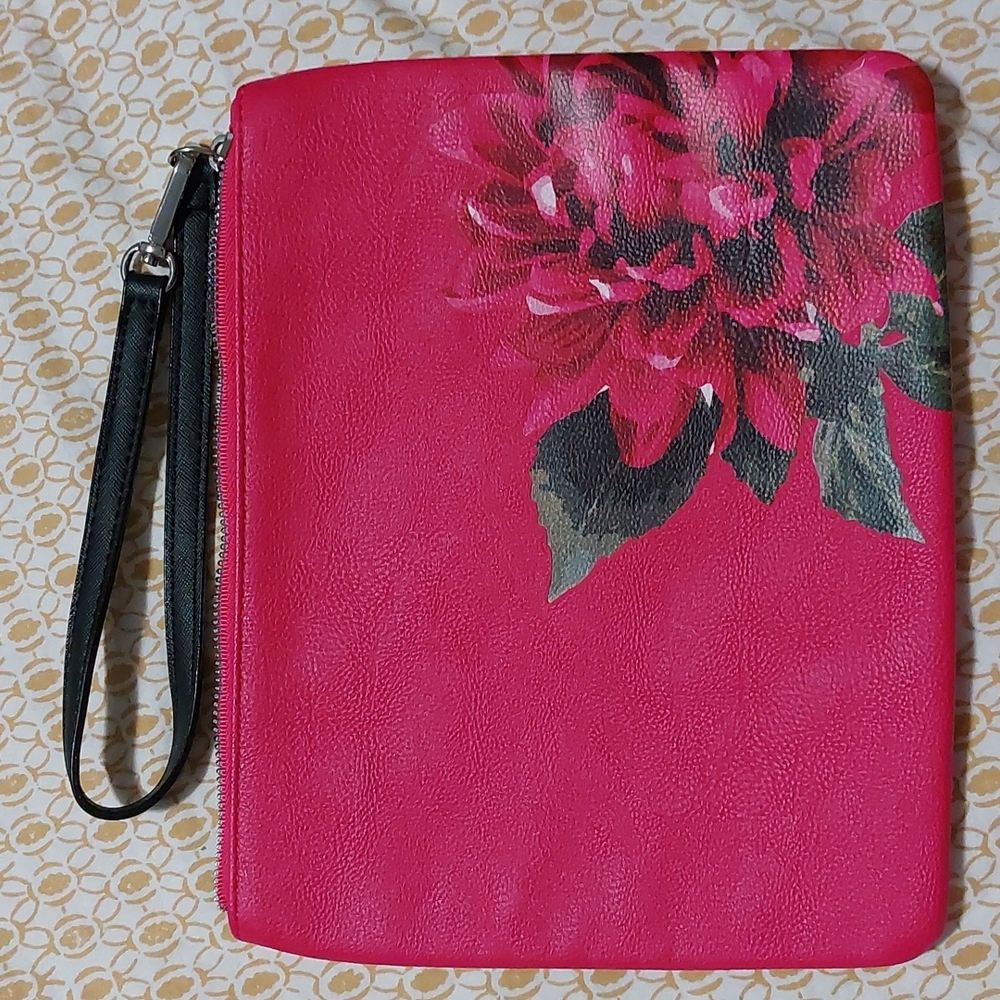 BETSEY JOHNSON zippered pouch